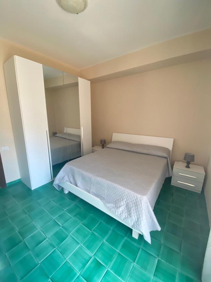 Apartamento Lucia House Mare Nettuno Exterior foto